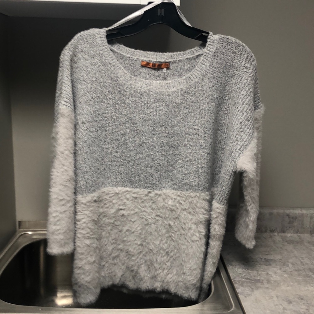Ladies Belldini super soft sweater